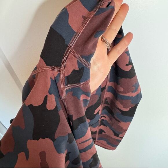 Lululemon Wunder Under High Rise 25* Tights Leggings Pink Heritage Camo Size 2 - Picture 7 of 7